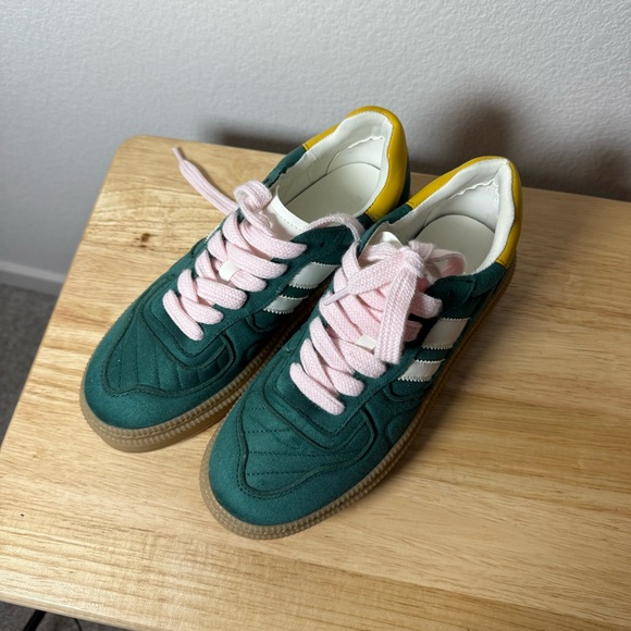 NWOT Madden Girl Women’s Goalie Lace Up Platform Sneaker Green Multi Size 7.5 - Picture 4 of 11